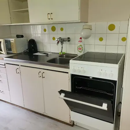 Economy Escape Апартаменты