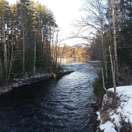 Economy Escape Апартаменты Коувола